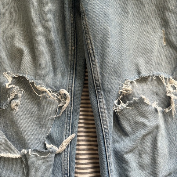 Calvin Klein Jeans - Picture 3 of 8